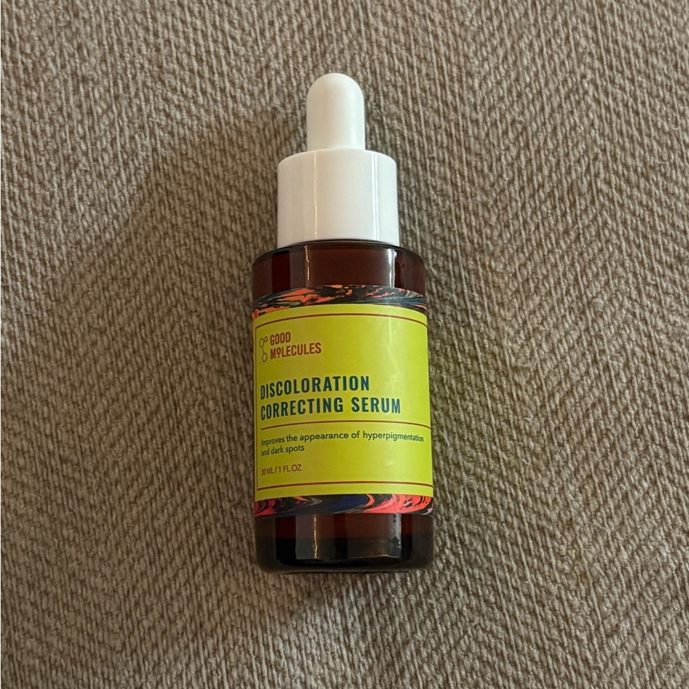 Discoloration Correcting Serum Good Molecules